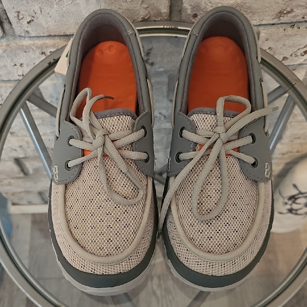 SoftScience Fin 2.0 Boat Shoes Men’s 9 Light Gray NWT